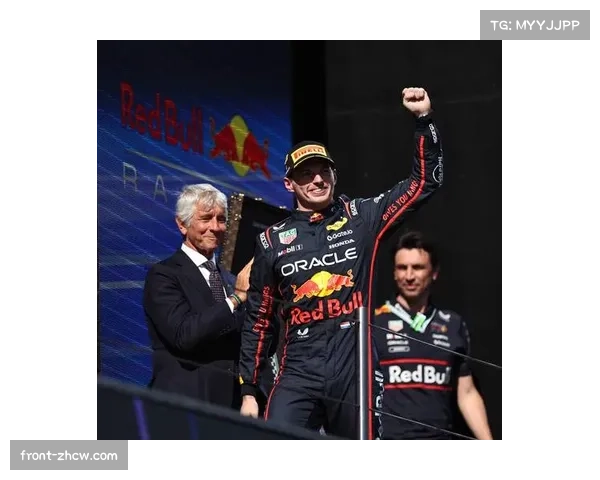 F1卡塔尔冲刺排位赛SQ3:维斯塔潘飞驰圈失误 皮亚斯特里锁定杆位 F1卡塔尔冲刺排位赛SQ3:维斯塔潘飞驰圈失误 皮亚斯特里锁定杆位