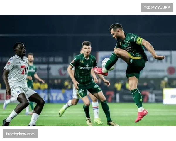 特尔斯达主场防守反击未果 精英队边路进攻更胜一筹 特尔斯达主场防守反击未果 精英队边路进攻更胜一筹