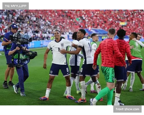 阿诺德11次长传盘活进攻 皇马飞翼伤愈后证明价值